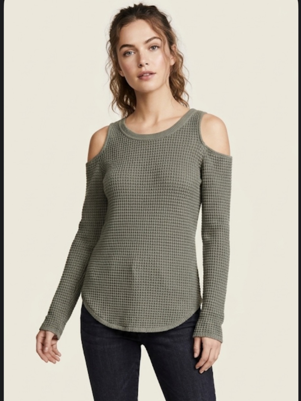 ❤️5/$25 Free People Green Waffle Cold Shoulder Top
